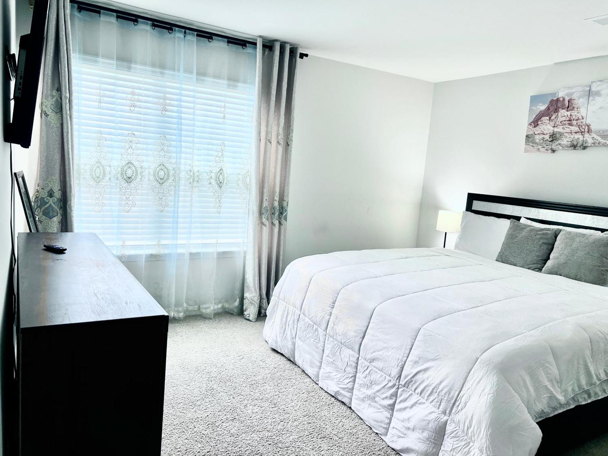 Spacious 4-Bedroom House,6Beds With Office Space Charlotte Exterior foto
