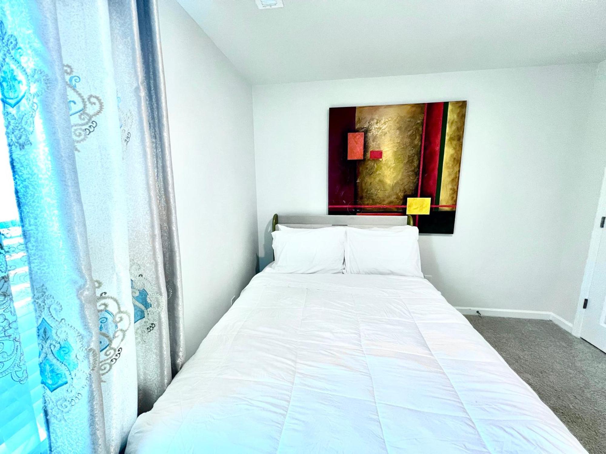 Spacious 4-Bedroom House,6Beds With Office Space Charlotte Exterior foto